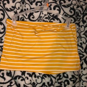 Brand new yellow stripped tube top.